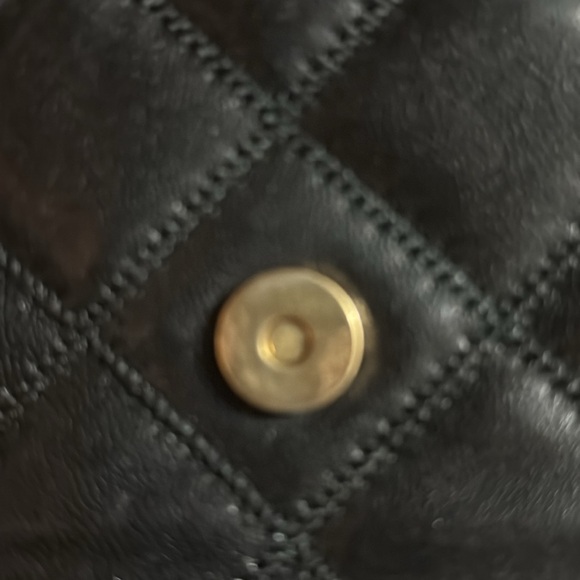 Black leather Tory Burch classic - Picture 7 of 10